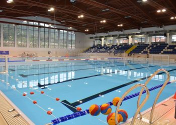 Natkriveni plivački bazen Gojko Arneri